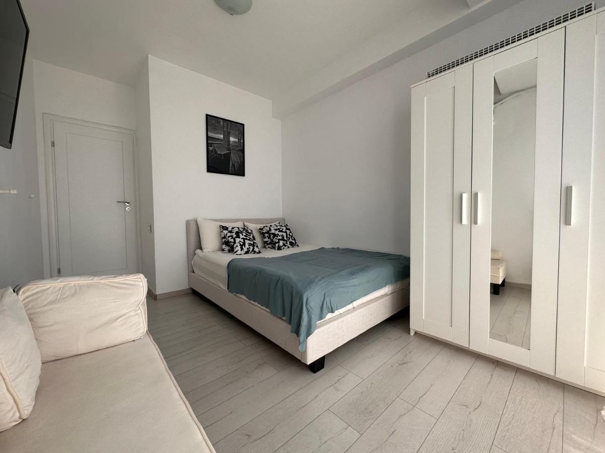 Neptun Home With Sea View Buitenkant foto