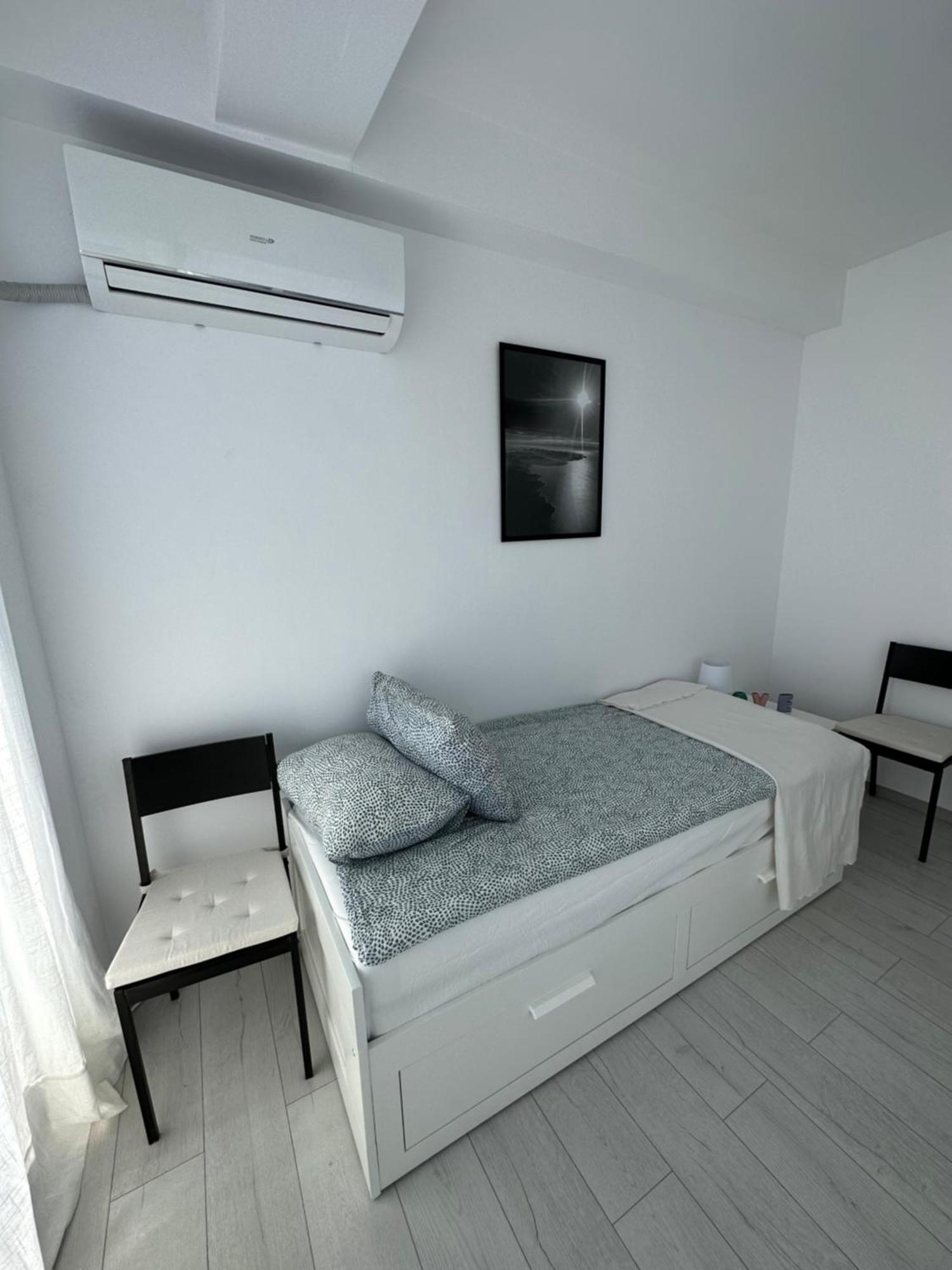 Neptun Home With Sea View Buitenkant foto